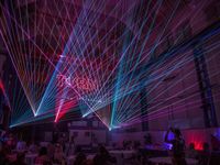 Club-F-Laser auf Lasergaze